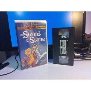 The Sword in the Stone (VHS, 2001, Gold Collection Edition)